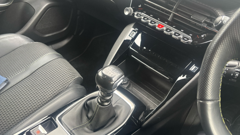 Peugeot 2008 1.2 PureTech 130 GT 5dr Petrol Estate